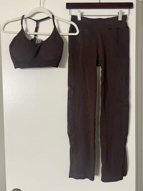 Brown Ribbed Bo & Tee workout set